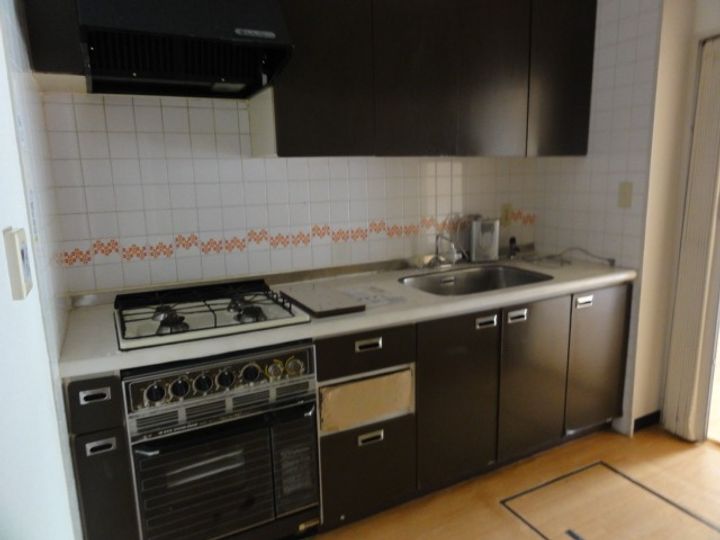 静岡県浜松市中央区広沢2(マンション)の賃貸物件のキッチン