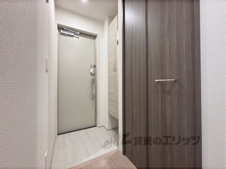 カーサ王寺の玄関