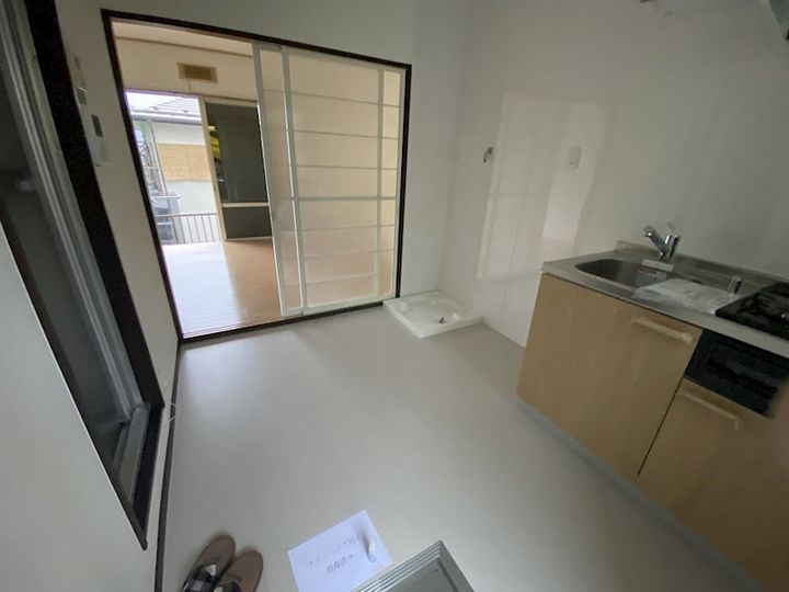 神奈川県横浜市栄区長沼町(アパート)の賃貸物件の居間