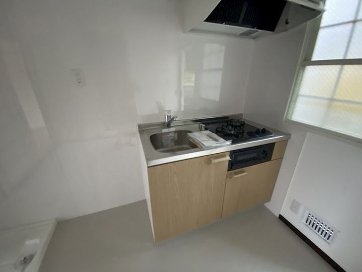 神奈川県横浜市栄区長沼町(アパート)の賃貸物件のキッチン