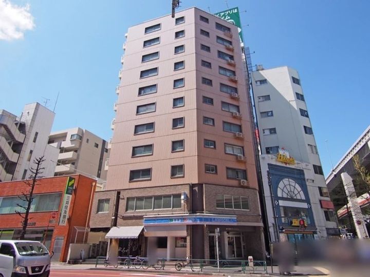 麻布霞町マンションの外観