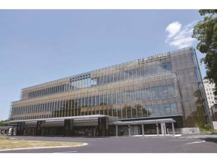 モナリエ港の周辺