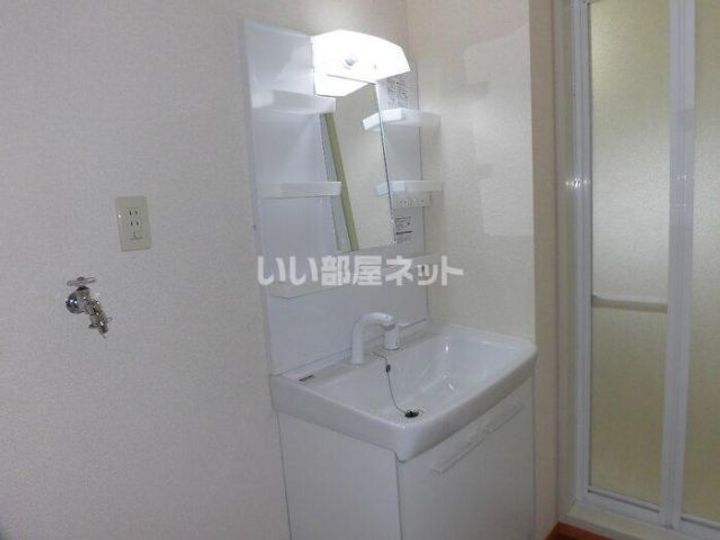 福島県郡山市安積町日出山字旧屋敷(アパート)の賃貸物件の内装