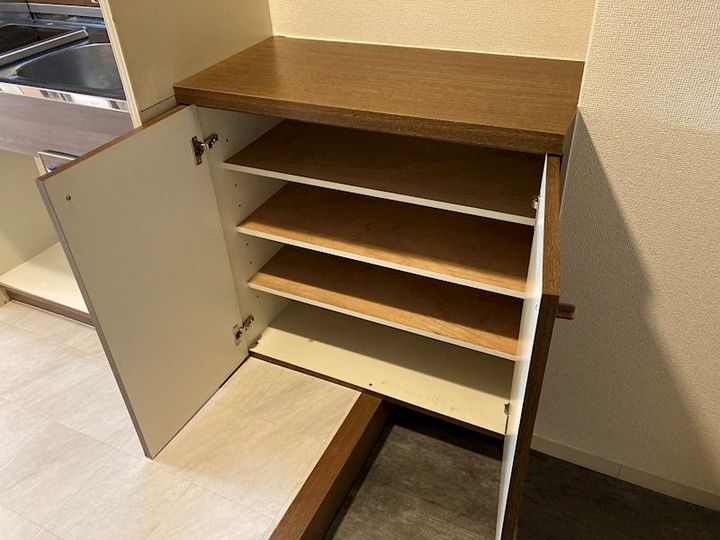 エクシードIの玄関