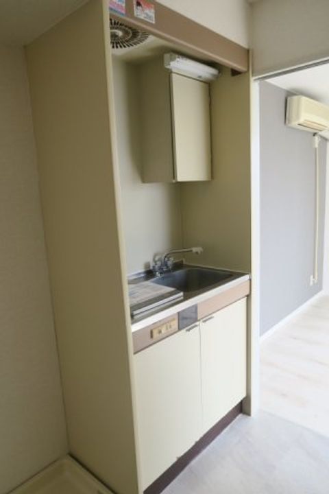 ユニバーサル国領のキッチン