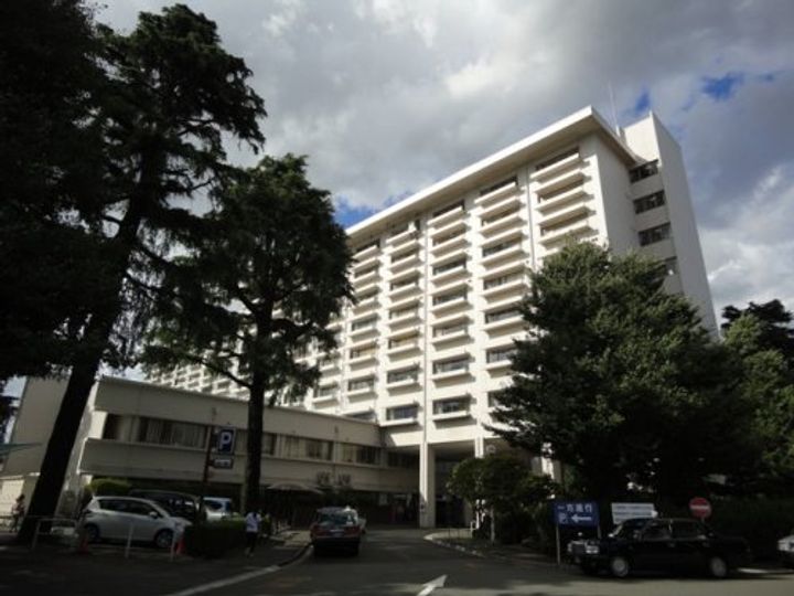 ユニバーサル国領の周辺