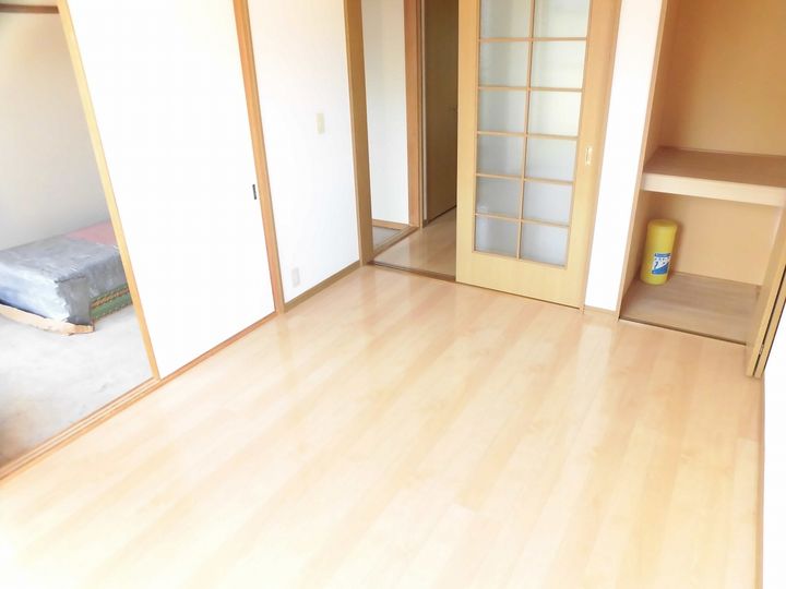 ハイムリバーサイドの居間
