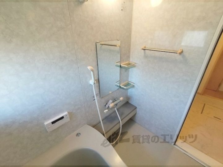 ヴェルジェ3棟の風呂