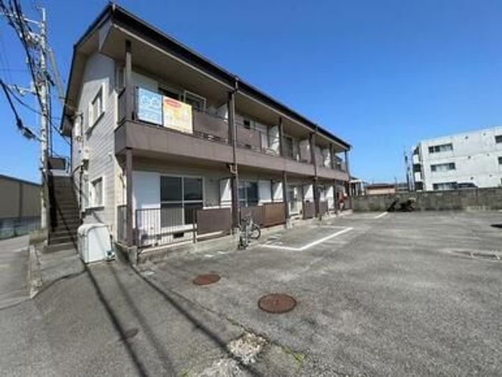 コーポ四番館アップルの地図