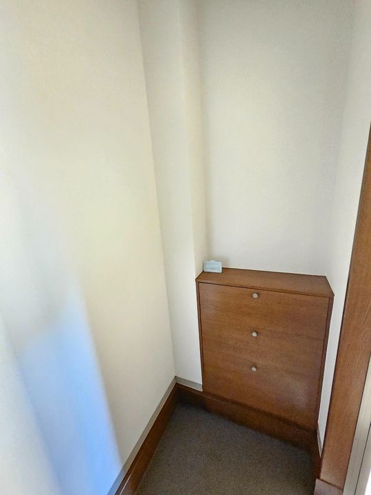 コンフレール坂野IIの玄関