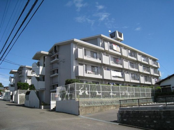 サンフル永犬丸B棟の外観