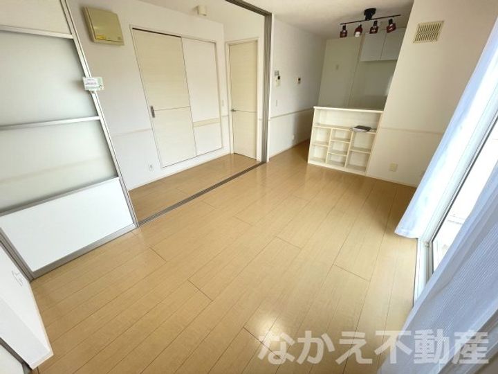 徳島県徳島市大原町野神(アパート)の賃貸物件の居間
