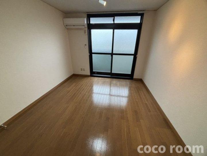 静岡県牧之原市布引原(アパート)の賃貸物件の居間