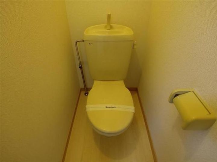 レオパレスフォレスト中井の内装