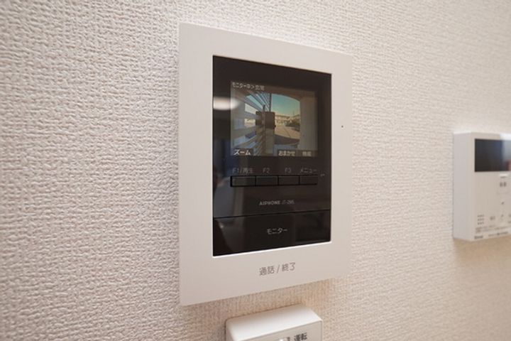 マーメゾン新福の内装