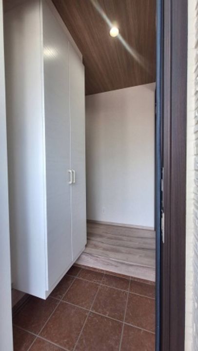 広島県広島市東区中山西2(一戸建)の賃貸物件の玄関