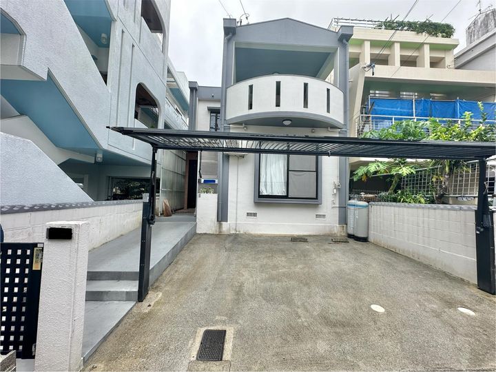 沖縄県浦添市伊祖4(一戸建)の賃貸物件の外観