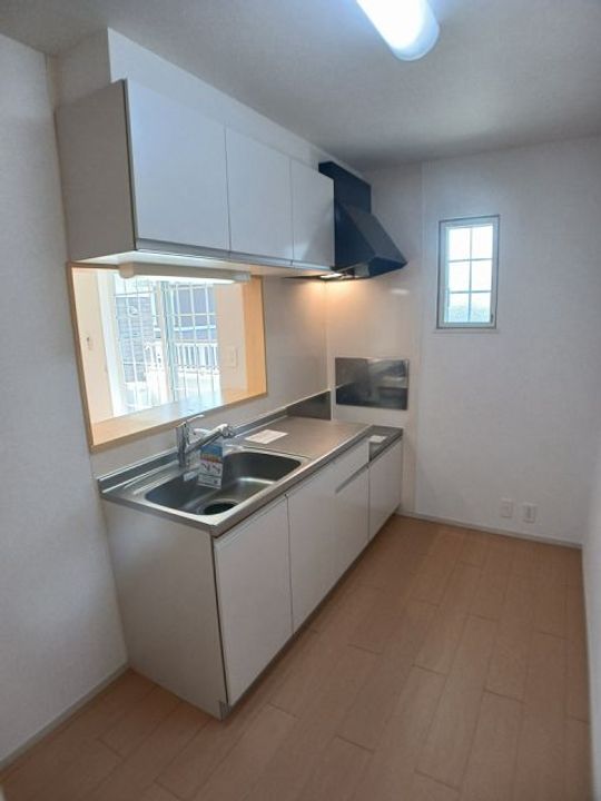 群馬県高崎市貝沢町(アパート)の賃貸物件のキッチン