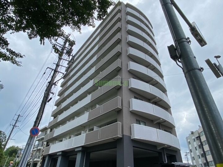 レジディア榴岡公園の外観