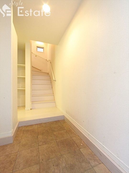 愛知県名古屋市中区新栄2(アパート)の賃貸物件の玄関