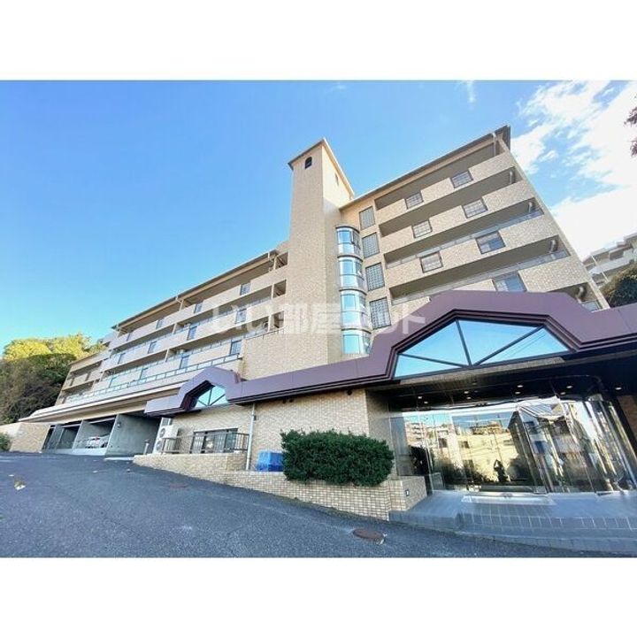 サムティレジデンス東山公園の外観
