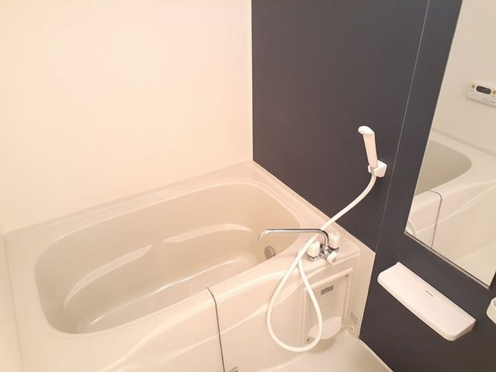 メゾンポワールIVの風呂