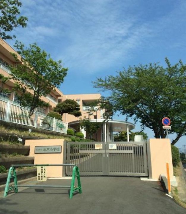 ジュネスIの周辺