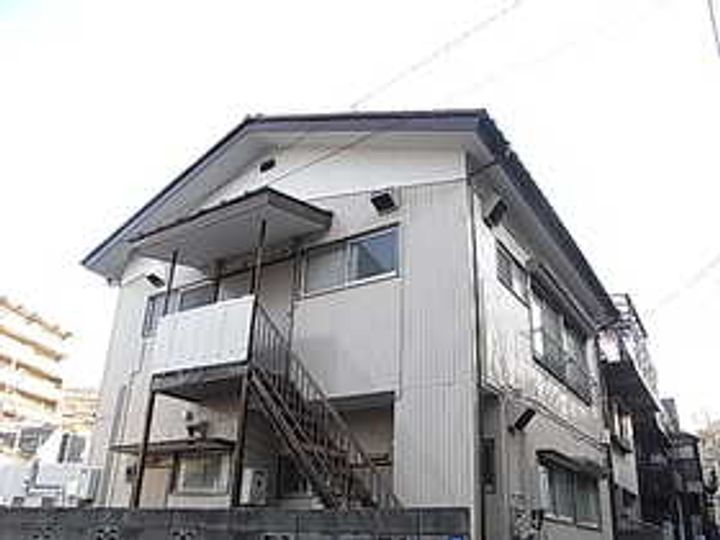 栄荘の外観
