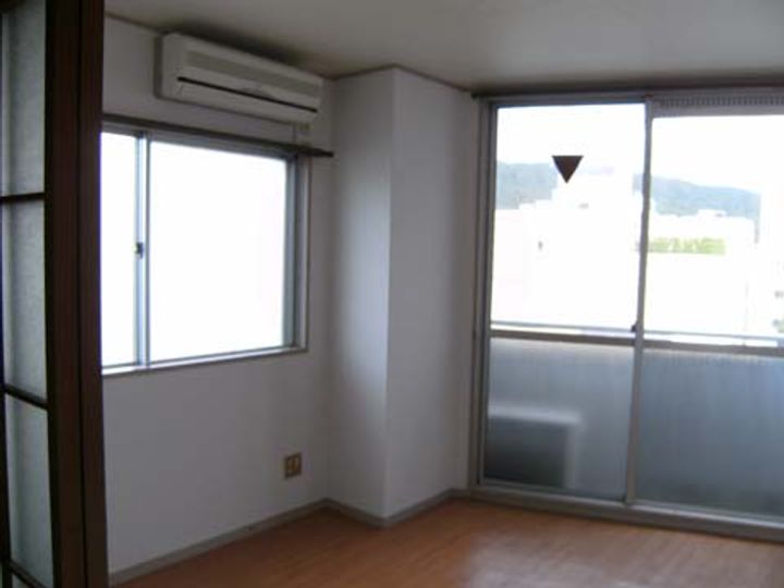 山下マンションの内装