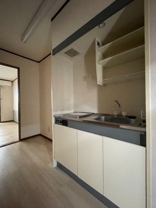 岡山県倉敷市松島(マンション)の賃貸物件のキッチン