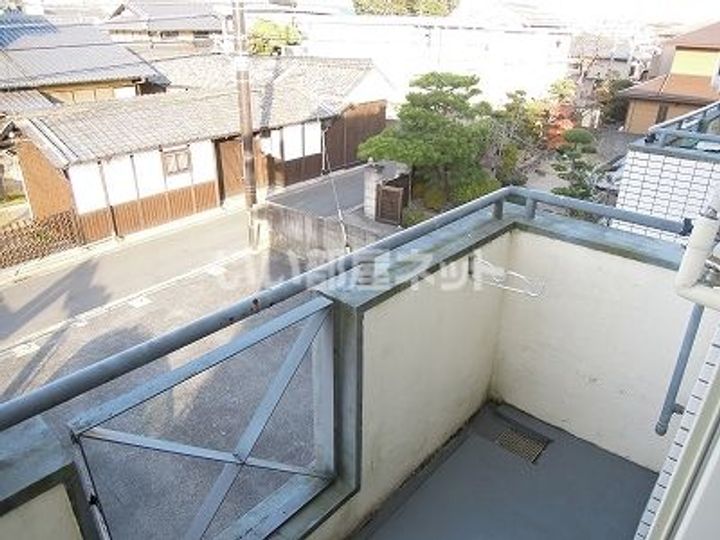 奈良県奈良市西大寺野神町2の賃貸アパートの内装