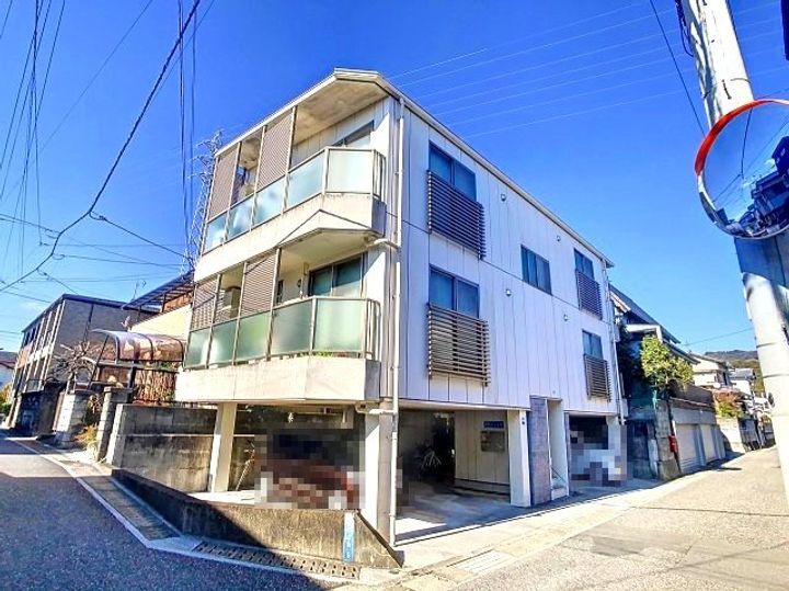 ビビィシモダの外観