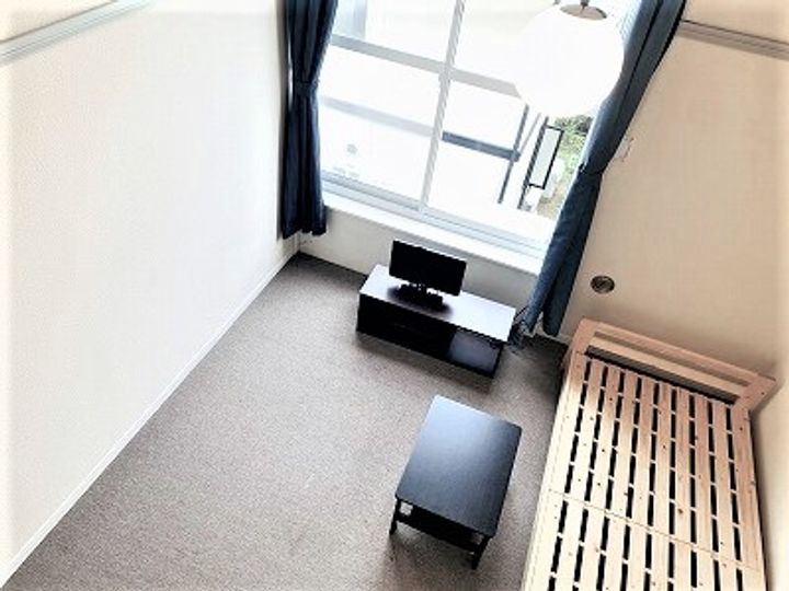 レオパレス八原の居間