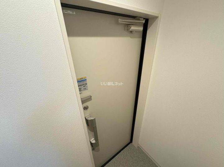 兵庫県神戸市東灘区深江本町1(アパート)の賃貸物件の玄関