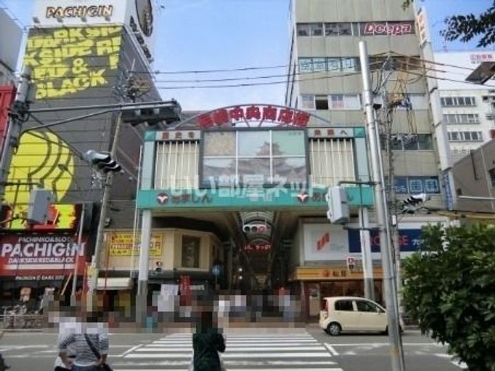 ザカラー東本町A棟の周辺