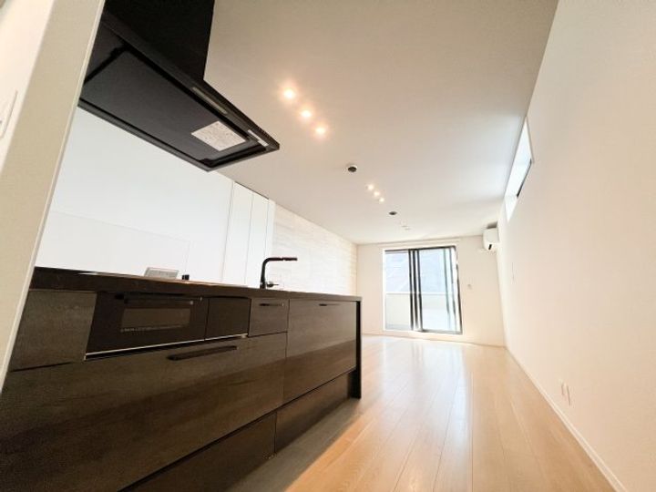 高知県高知市南川添(マンション)の賃貸物件の居間