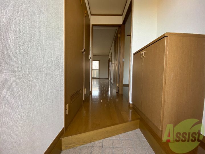 MSKコート2の玄関