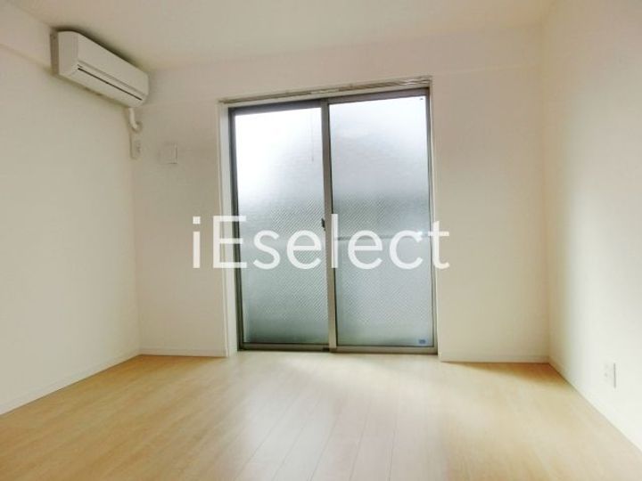 rapa千葉椿森の居間