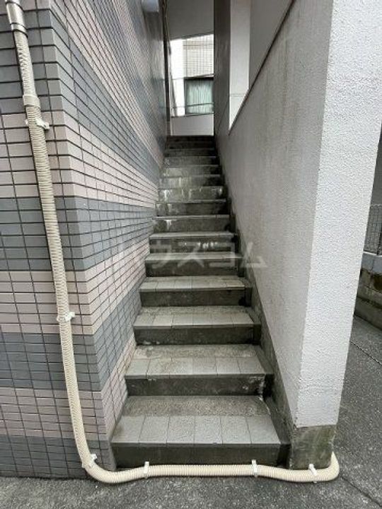 ラフィーネひばりヶ丘の地図