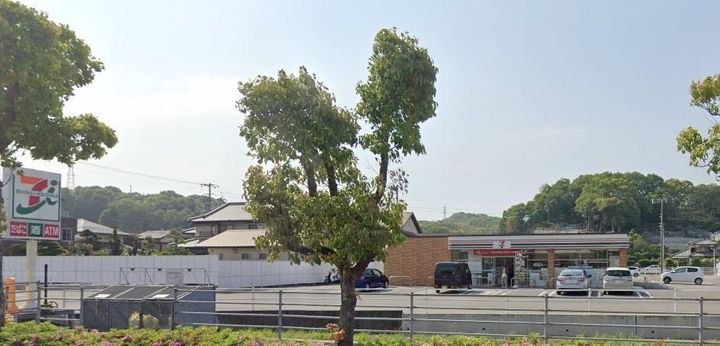 Queen palaceの周辺