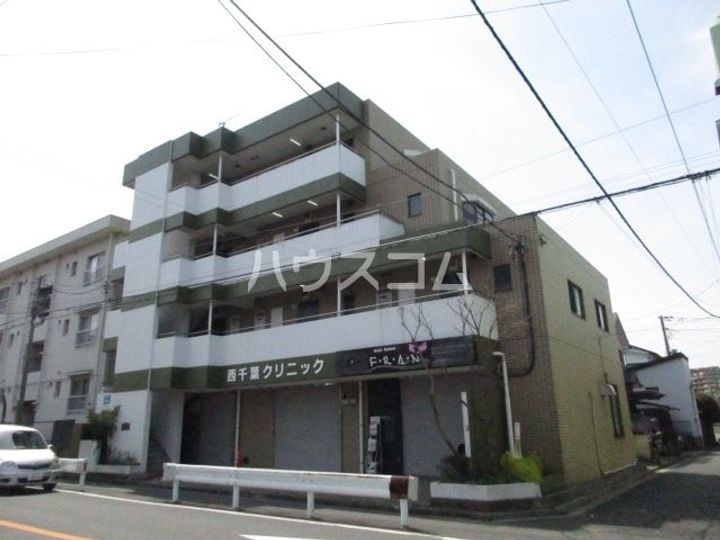 サンライズ春日の外観