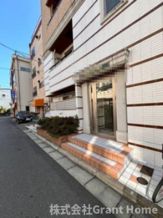 ロイヤルシティ西日暮里の地図