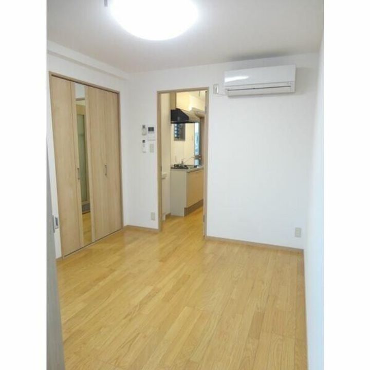 ロイヤルシティ西日暮里の居間