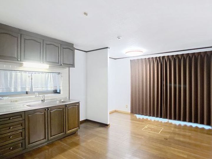 岡山県岡山市北区東古松1(一戸建)の賃貸物件の居間