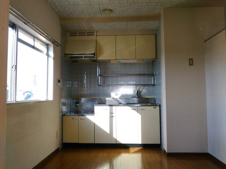 オリンピア東台のキッチン