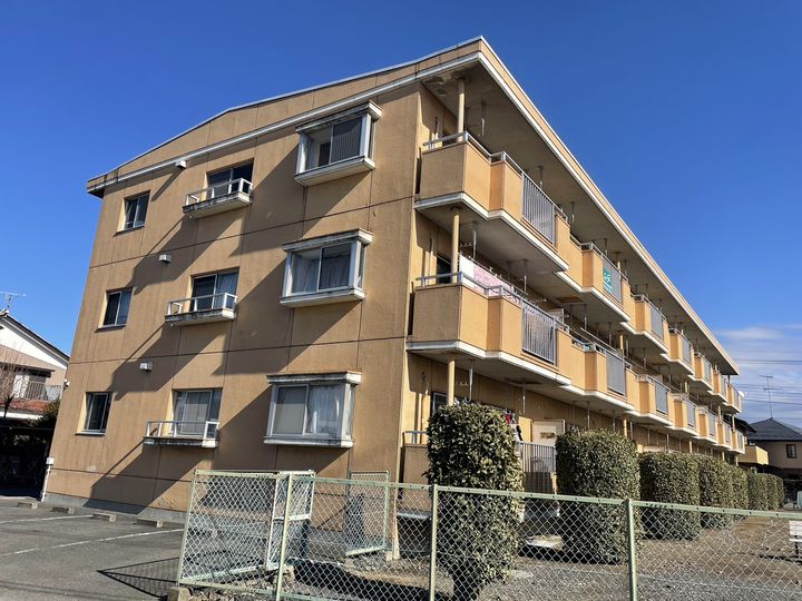 オリンピア東台の外観