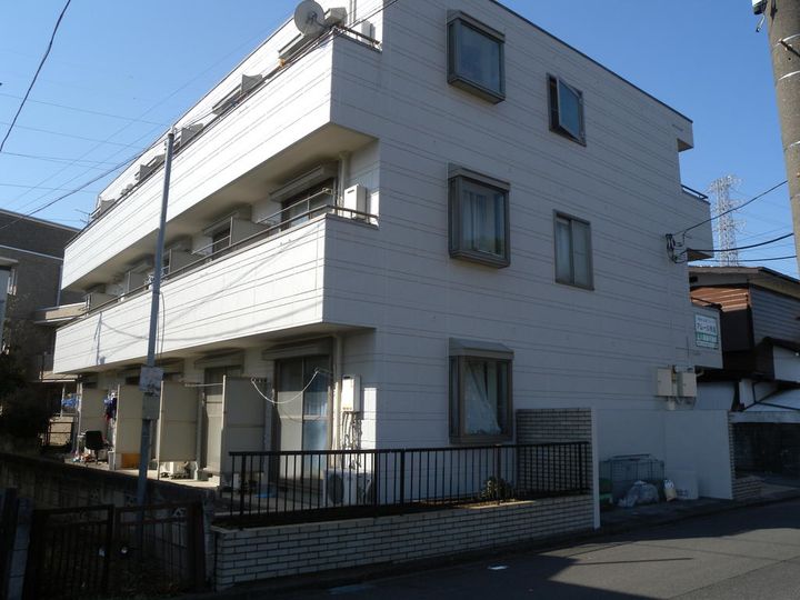 アムール青島の外観