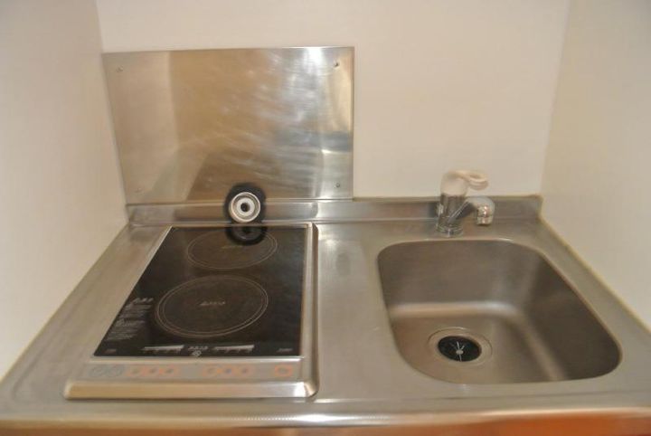 レオパレスエリアピースはやしのキッチン