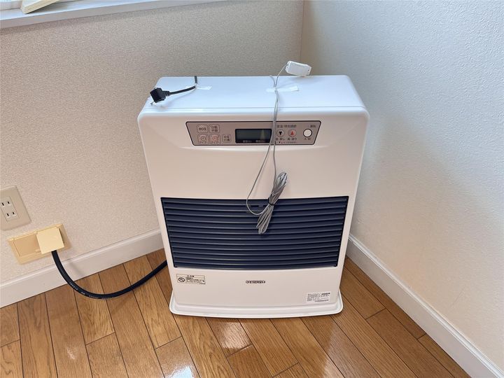 青森県八戸市類家5(一戸建)の賃貸物件の居間