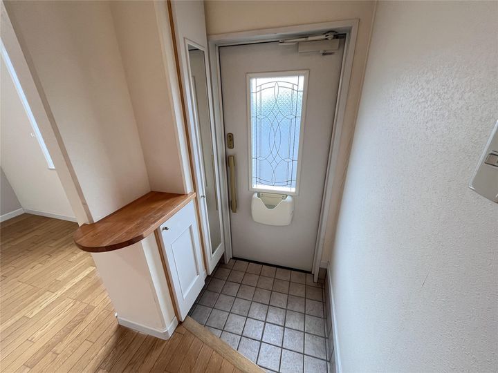 青森県八戸市類家5(一戸建)の賃貸物件の玄関